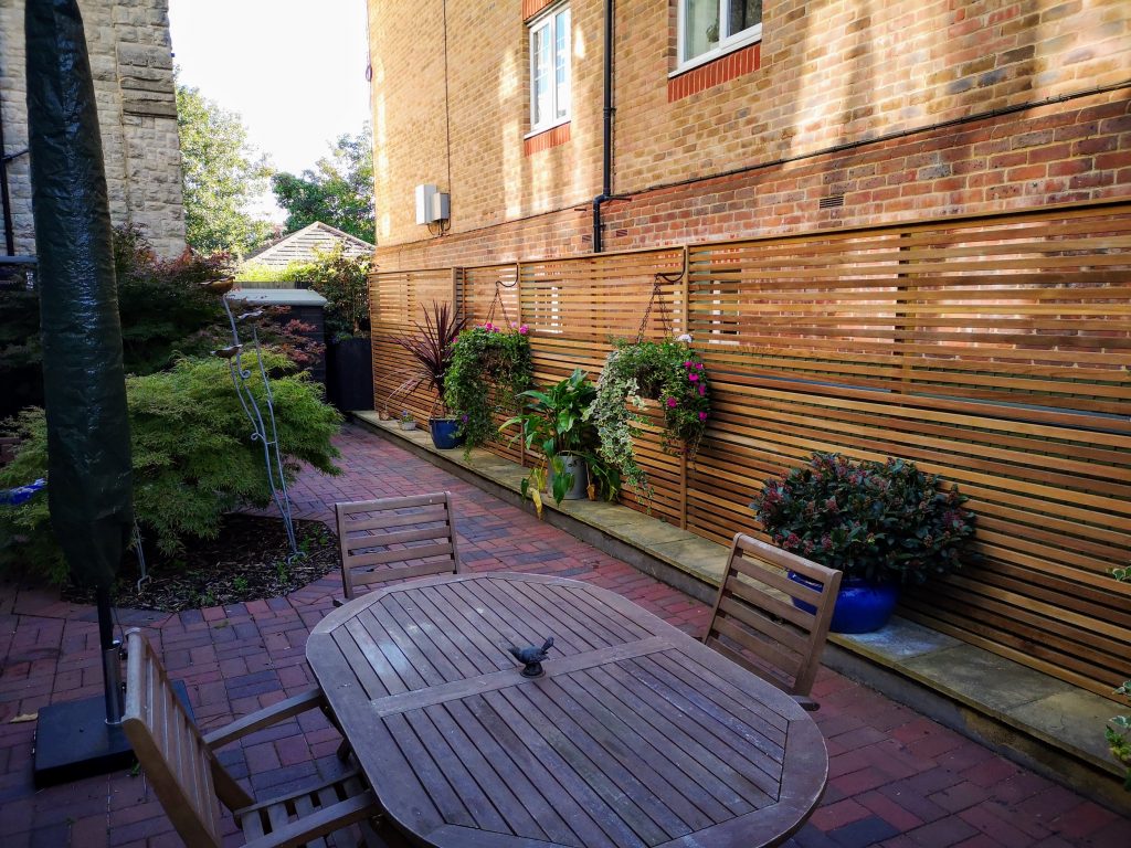 Slatted Courtyard Screen
